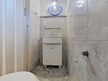 VENTA CASA DÚPLEX 4 AMBIENTES LA REJA CON PILETA