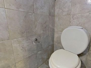VENTA CASA DÚPLEX 4 AMBIENTES LA REJA CON PILETA