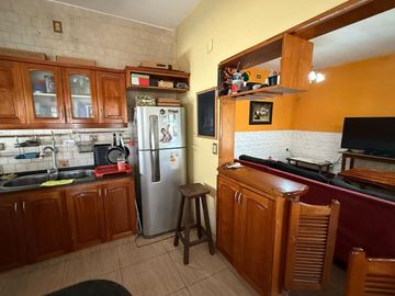 VENTA CASA 4 AMBIENTES VIRREY DEL PINO C/ QUINCHO