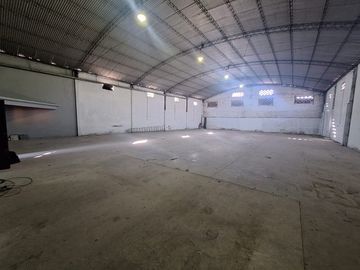 SE VENDE GALPÓN ESQUINA AGUIRRE Y MAGALLANES