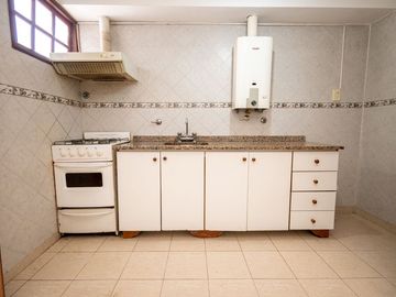 DEPARTAMENTO EN VENTA A 70 METROS DE BOULEVARD