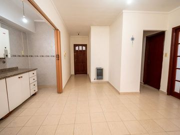 DEPARTAMENTO EN VENTA A 70 METROS DE BOULEVARD