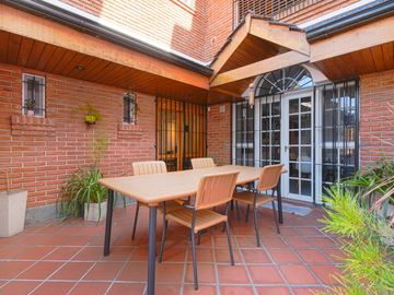 Casa 5 Amb en Venta en V Devoto c/Parq,Pileta,Coch