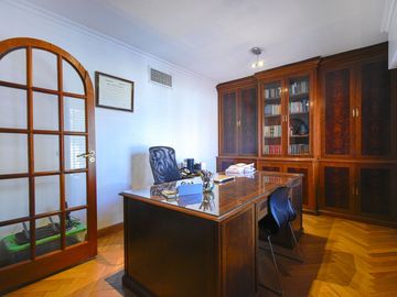 Casa 5 Amb en Venta en V Devoto c/Parq,Pileta,Coch