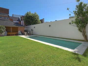 Casa 5 Amb en Venta en V Devoto c/Parq,Pileta,Coch