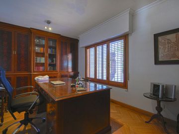 Casa 5 Amb en Venta en V Devoto c/Parq,Pileta,Coch