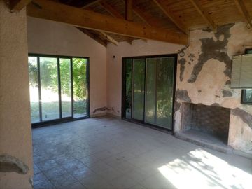 CASA EN VENTA EN VENADO II A REFACCIONAR