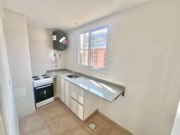 VENTA 2 AMBIENTES CASA DUPLEX en TIGRE CENTRO