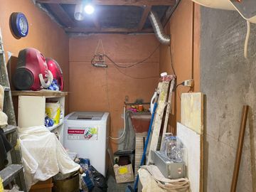 Confortable y versatil casa con uso habitacional o comercial