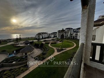 Inigualable Dúplex con Vista Total al Mar en Papudo, Primera Línea en Punta Puyai!