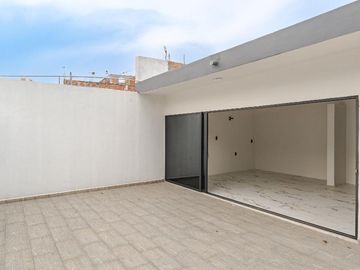 Casa remodelada a excelente precio