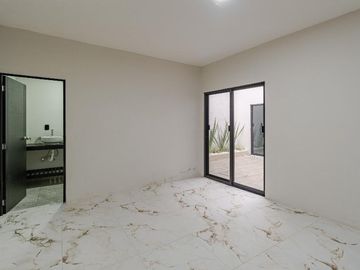 Casa remodelada a excelente precio