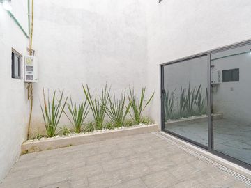 Casa remodelada a excelente precio