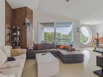 Hermosa Casa en Condominio con Alberca y Vista Panorámica