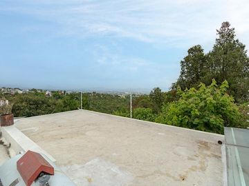 Hermosa Casa en Condominio con Alberca y Vista Panorámica