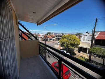 DEPTO 3 AMB CON BALCON EN LANUS