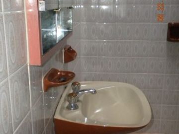 VENTA CASA EN RAMOS MEJIA 3AMB-EXCELENTE ESTADDO