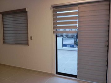 Hermosa casa en VENTA de 3 niveles, Dominio Cumbres, García