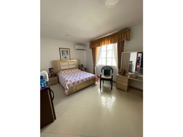 CASA DE CONJUNTO EN VENTA EN VILLA SANTOS