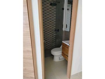 Apartamento Amoblado Con Exclusiva Ubicación Pozos Colorados - 005