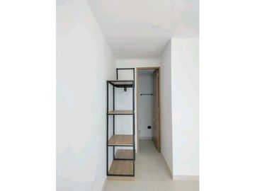 Apartamento Amoblado Con Exclusiva Ubicación Pozos Colorados - 005