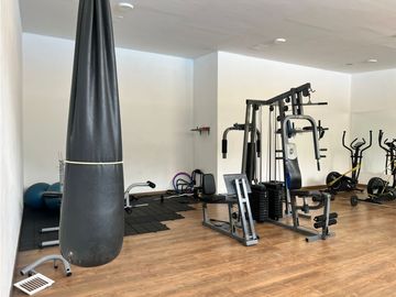 SE VENDE HERMOSO APARTAMENTO EN SABANETA