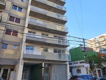 Dpto 2 amb, Piso 8°A, 45,32 m2 total, c/balcón al fte, Villa Luro