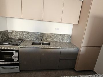 Dpto 2 amb, Piso 8°A, 45,32 m2 total, c/balcón al fte, Villa Luro