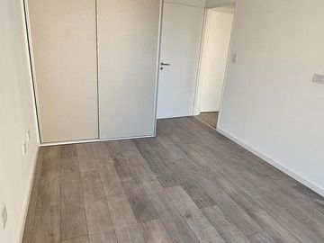 Dpto 2 amb, Piso 8°A, 45,32 m2 total, c/balcón al fte, Villa Luro