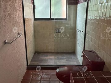RENTA CASA EN EL BOSQUE CON SEGURIDAD EN CUERNAVACA - R176