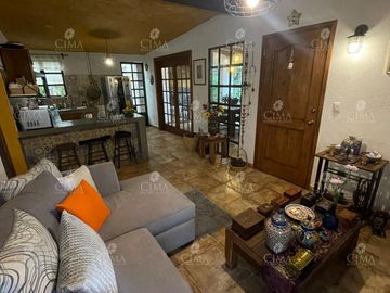 Venta casa en  Montecassino, Huitzilac - V373