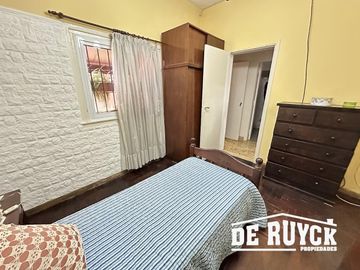 4 ambientes con 2 baños, PH al frente