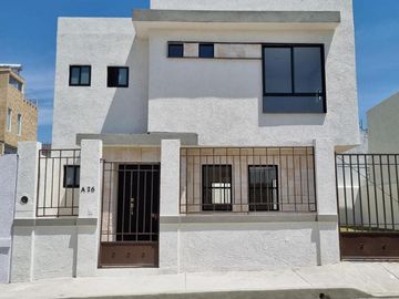 PRECIOSA CASA POR ESTRENAR. REAL ALCALÁ, OJO DE AGUA, TECÁMAC