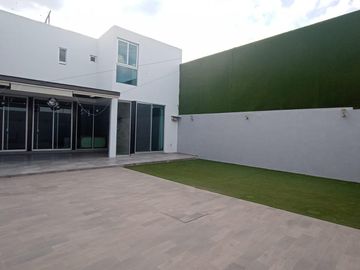 CASA VENTA CAÑADA DEL REFUGIO SUR LEON GUANAJUATO
