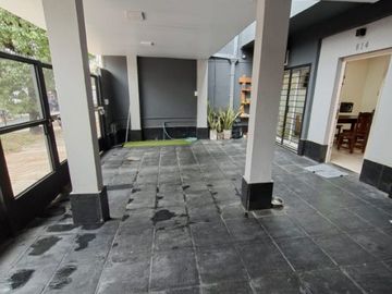 Casa para 2 Familias en venta en Lanus Oeste
