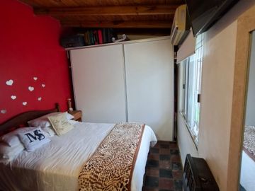 Casa para 2 Familias en venta en Lanus Oeste