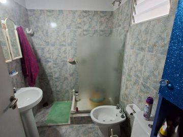 Casa para 2 Familias en venta en Lanus Oeste