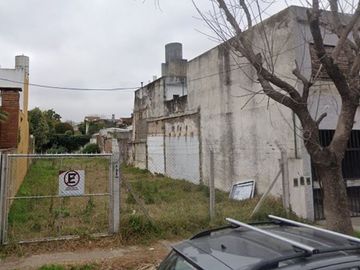 Lote en venta en La Calabria, San Isidro, de 349m2