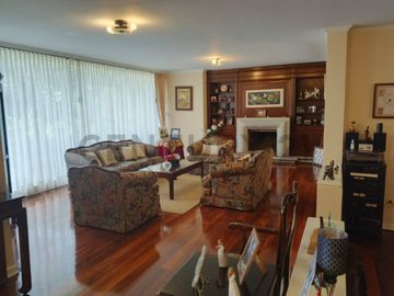 Vendo Casa amplia en Conjunto Residencial en el Sector El Bosque