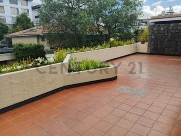 Vendo Casa amplia en Conjunto Residencial en el Sector El Bosque