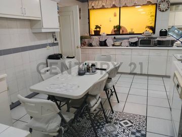 Vendo Casa amplia en Conjunto Residencial en el Sector El Bosque