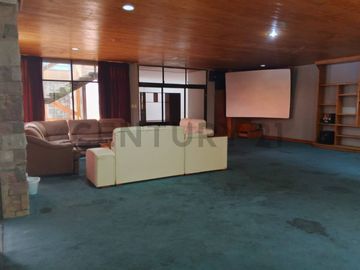 Vendo Casa amplia en Conjunto Residencial en el Sector El Bosque