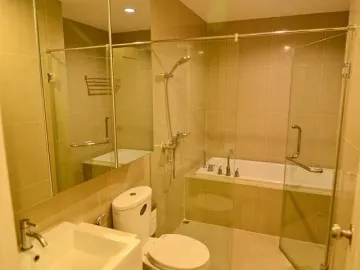 1BR Duplex for Sale/Rent at Villa Asoke, 80 sqm