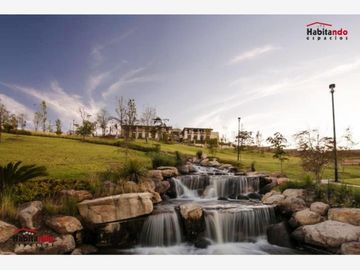 Terreno en venta en Lomas de Angelópolis, San Andrés Cholula, Puebla