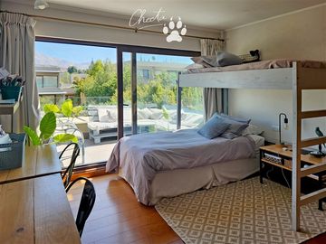 Casa en Venta en Bernardo Larrian, lo barnechea