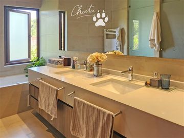 Casa en Venta en Bernardo Larrian, lo barnechea