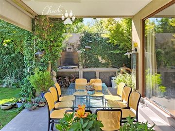 Casa en Venta en Bernardo Larrian, lo barnechea