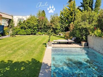 Casa en Venta en Bernardo Larrian, lo barnechea