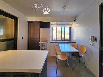Casa en Venta en esquina avenida plaza, cerca del cerro las varas