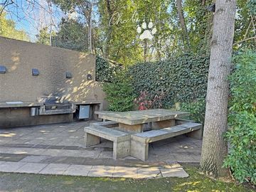 Casa en Venta en Fray Montalva, las condes